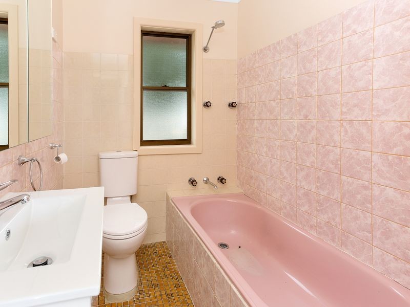 18 Carringle Street, Berkeley NSW 2506