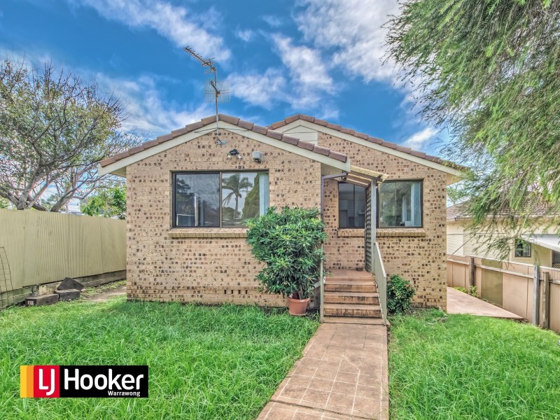 2/9 Fifth Avenue, Port Kembla NSW 2505