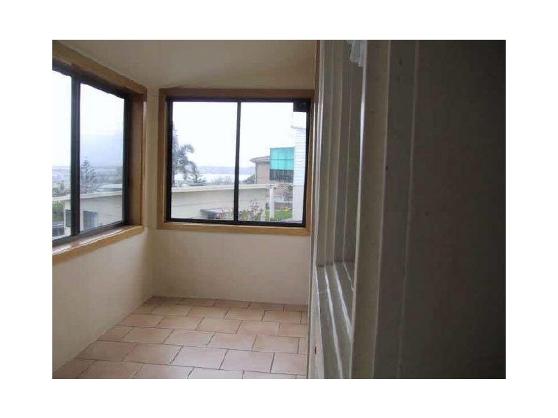 1/69 Second Avenue North, Warrawong NSW 2502