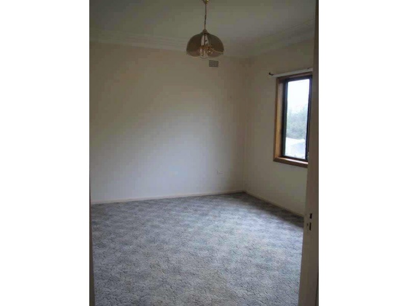 1/69 Second Avenue North, Warrawong NSW 2502