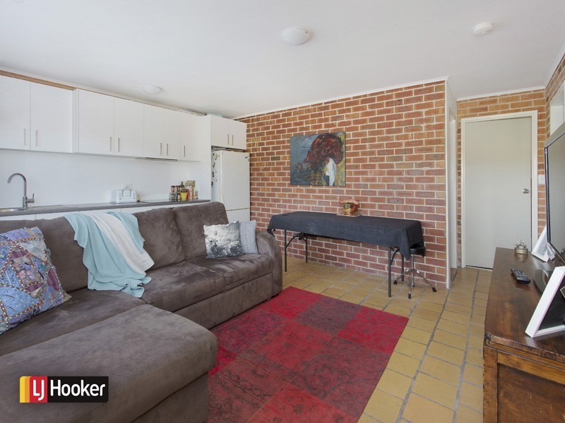 21 Monteith Street, Cringila NSW 2502