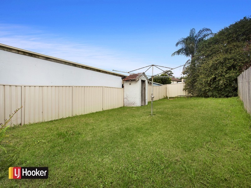 2/20 Allan Street, Port Kembla NSW 2505