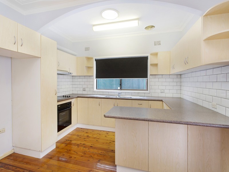 56 Lake Avenue, Cringila NSW 2502