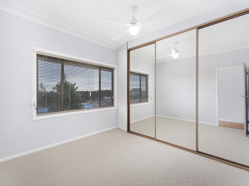 56 Lake Avenue, Cringila NSW 2502