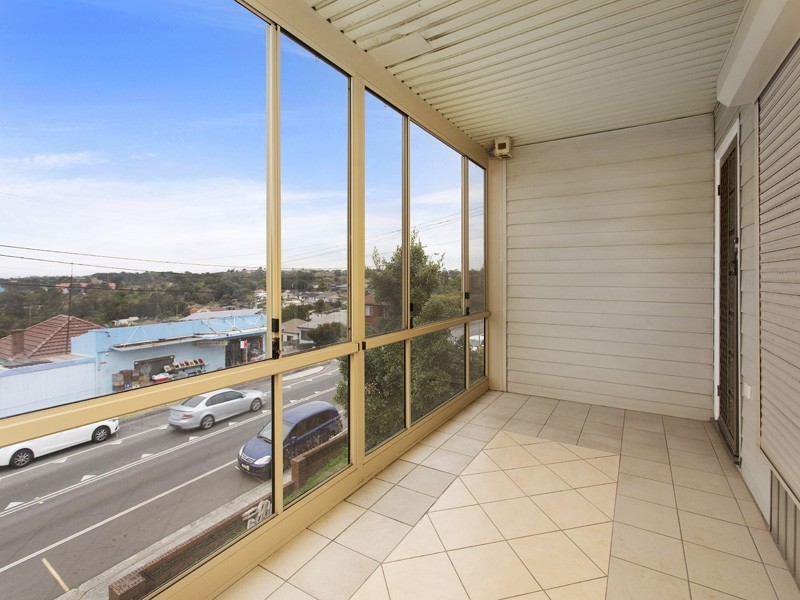 56 Lake Avenue, Cringila NSW 2502