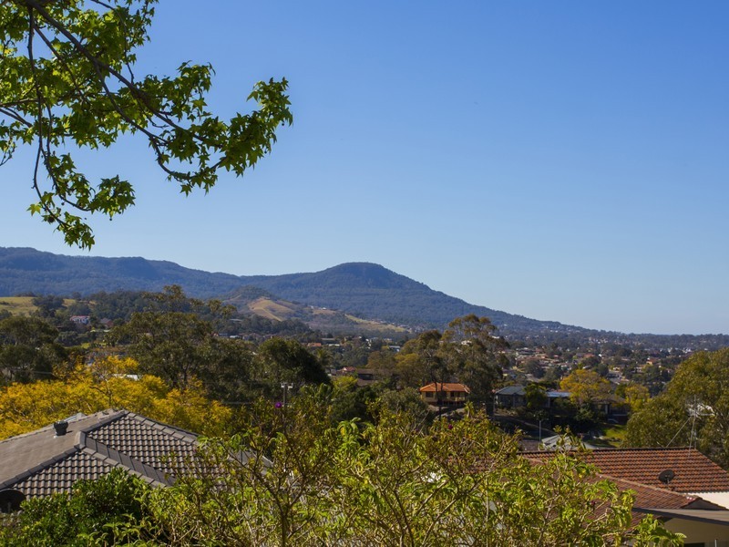 218 Farmborough Road, Farmborough Heights NSW 2526