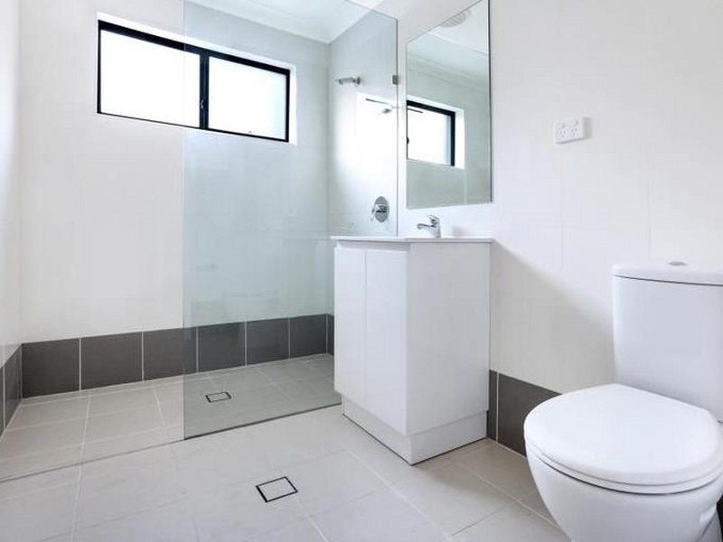 5/1-3 Hingston Close, Lake Heights NSW 2502