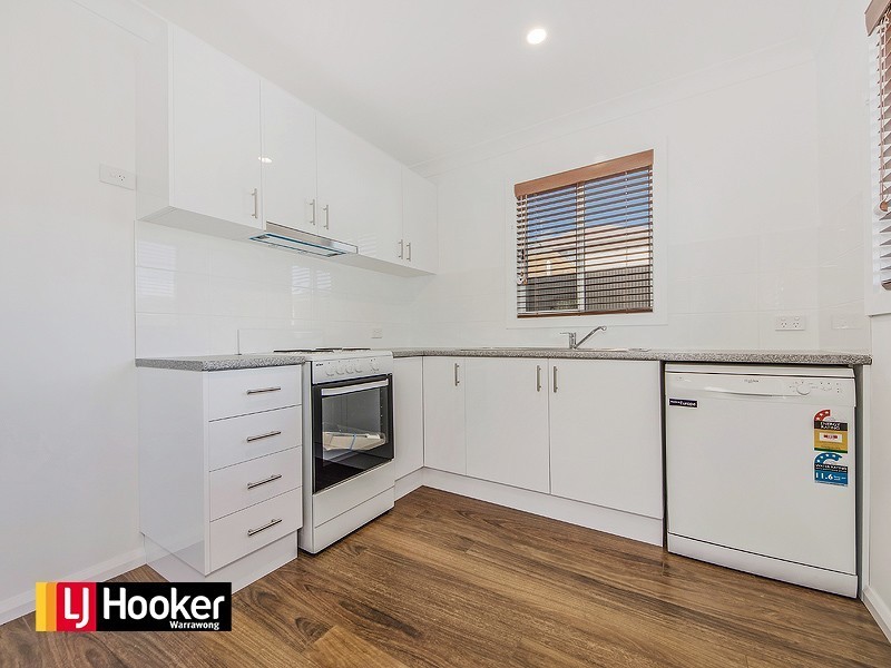 2/217B Wentworth Street, Port Kembla NSW 2505