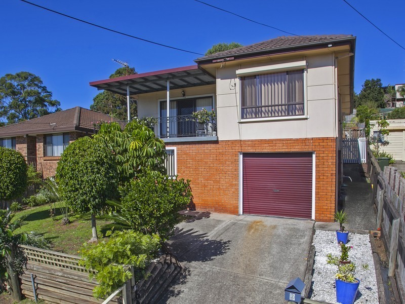 9 McGovern Street, Cringila NSW 2502