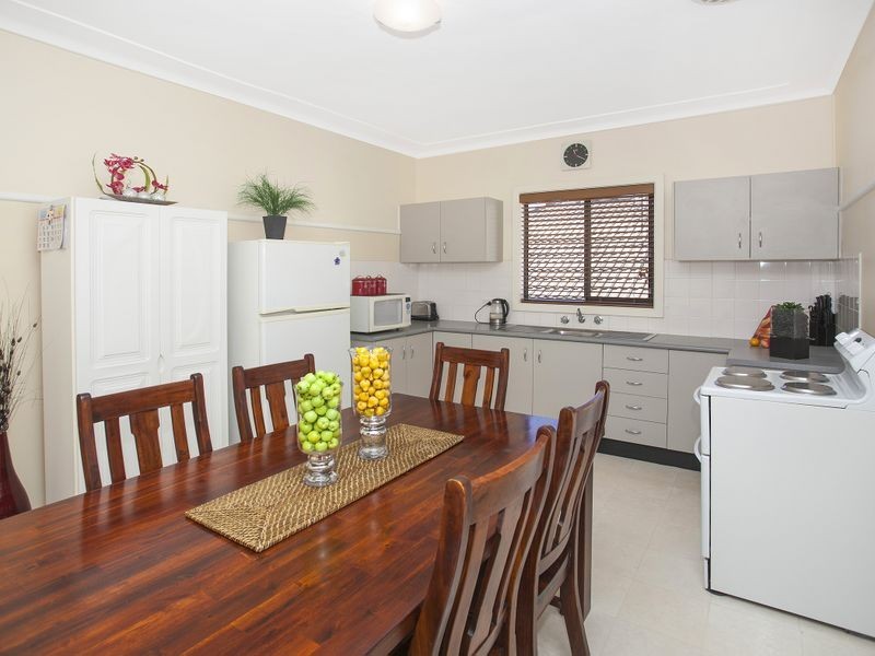 9 McGovern Street, Cringila NSW 2502