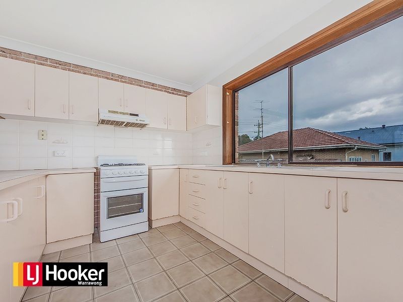 3/4 Heaslip Street, Coniston NSW 2500