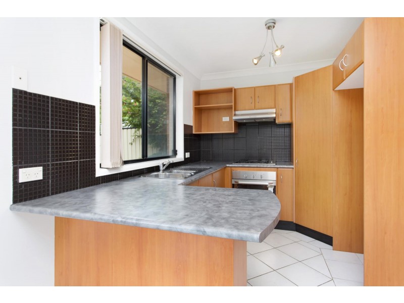 18B Fifth Avenue, Port Kembla NSW 2505
