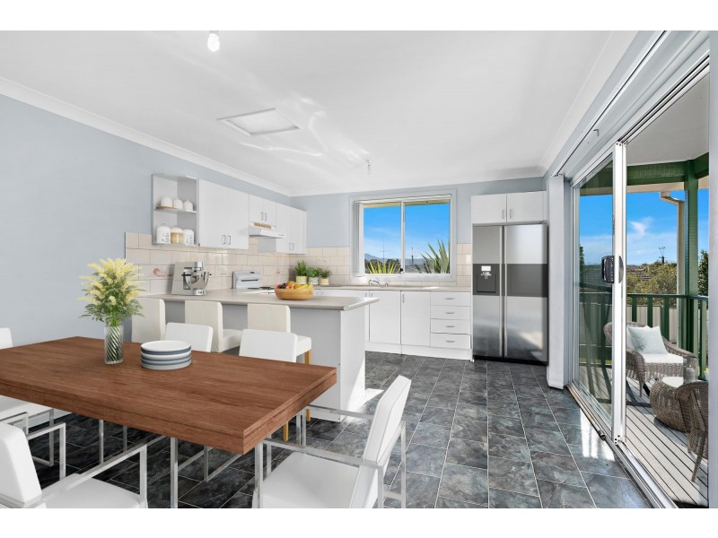 81 Queen Street, Lake Illawarra NSW 2528