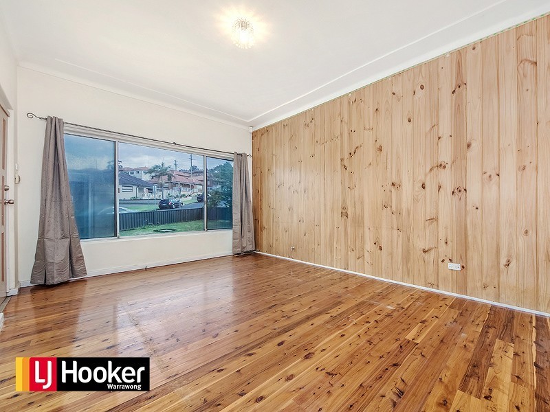 7 Turpin Avenue, Warrawong NSW 2502