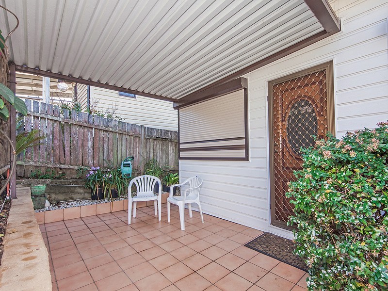 12 Barbara Avenue, Warrawong NSW 2502
