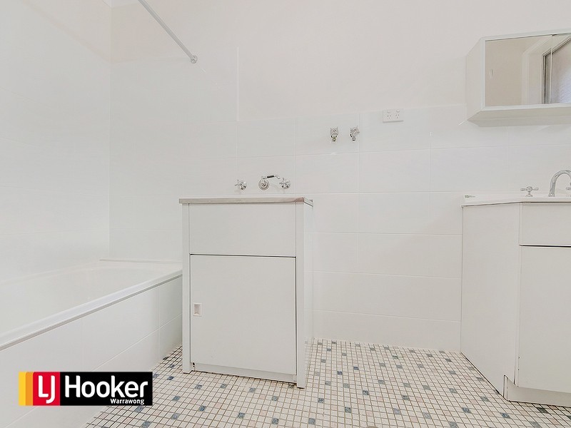 3/36 Kemblawarra Road, Warrawong NSW 2502