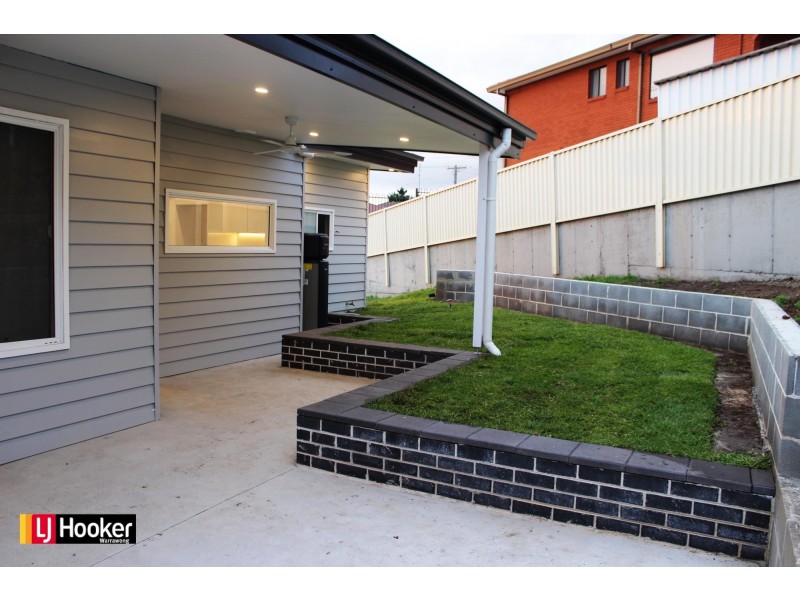 15A Hurry Crescent, Warrawong NSW 2502