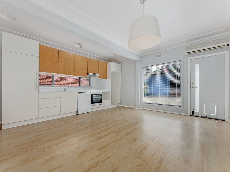 88 First Avenue North, Warrawong NSW 2502
