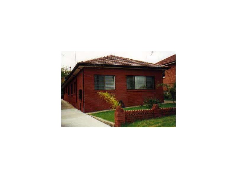 2/114 Cowper Street, Warrawong NSW 2502