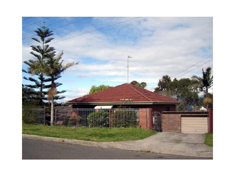 34 Jackson Avenue, Warrawong NSW 2502