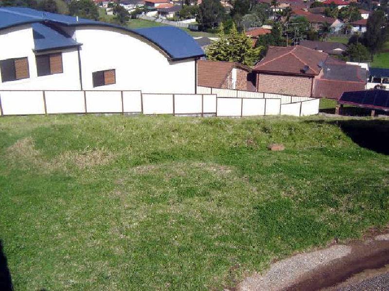 7 Scenic Place, Berkeley NSW 2506