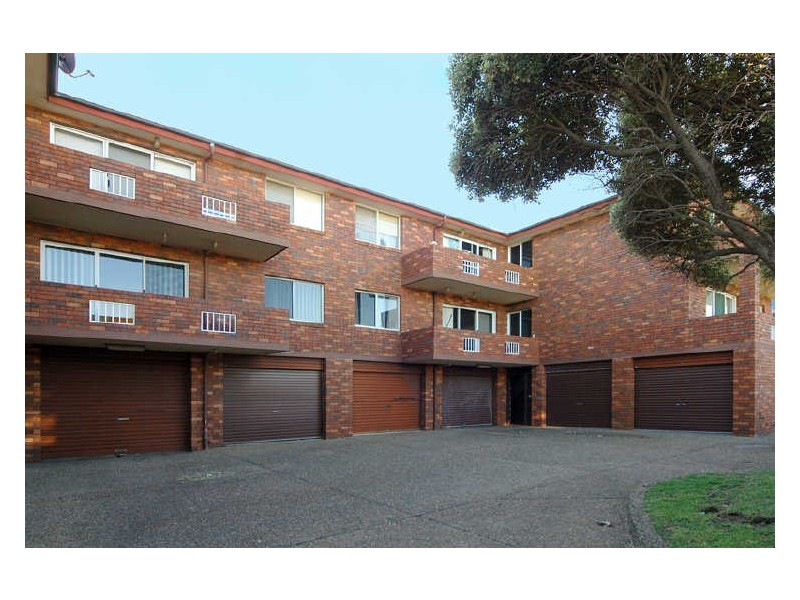 Units 1 – 8/4 Surfside Drive, Port Kembla NSW 2505