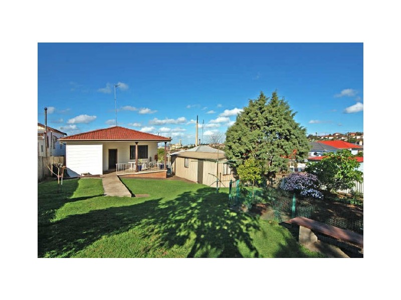 1 Hixson Street, Port Kembla NSW 2505