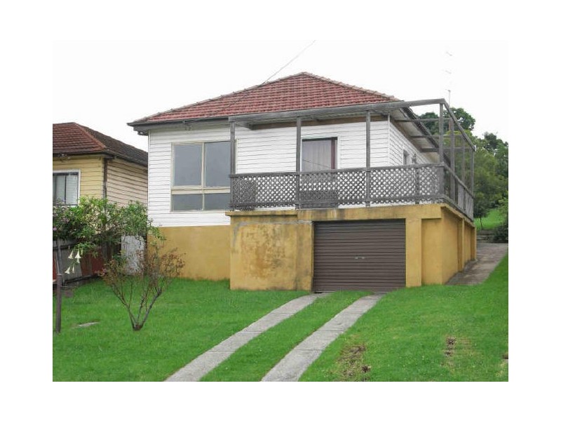 33 Fitzgerald Street., Cringila NSW 2502