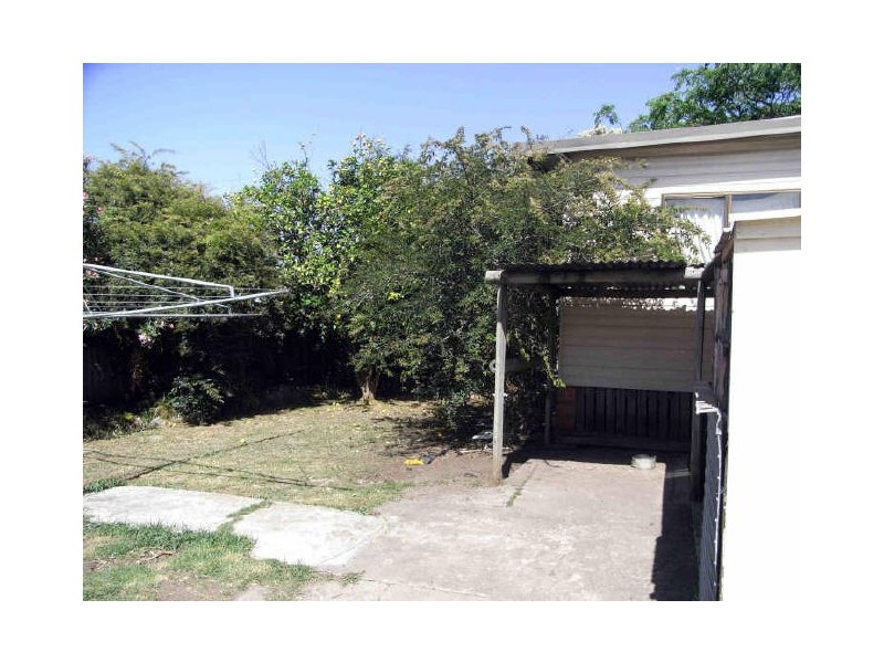 49 Massey Street, Berkeley NSW 2506