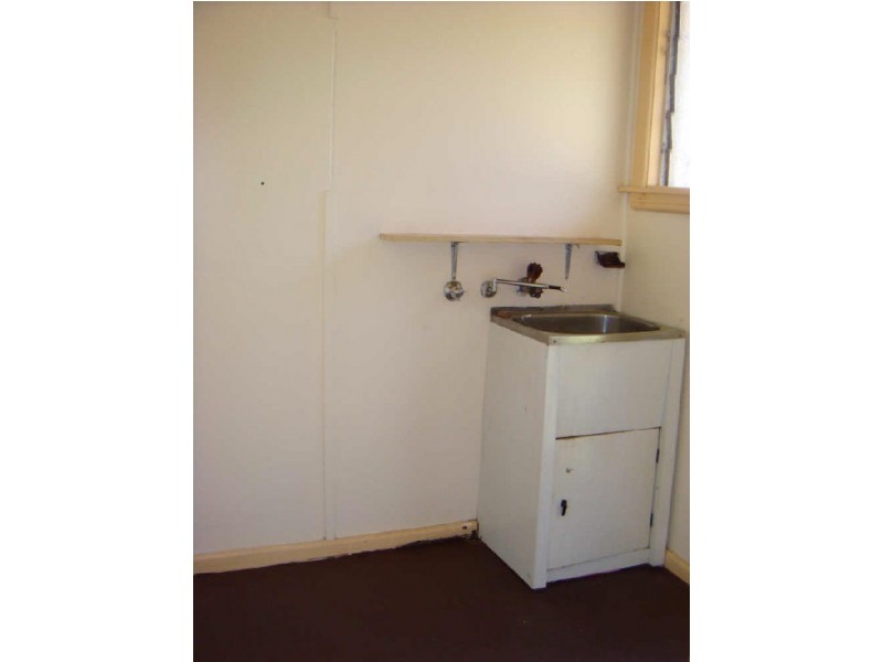 66 Ranchby Avenue, Lake Heights NSW 2502