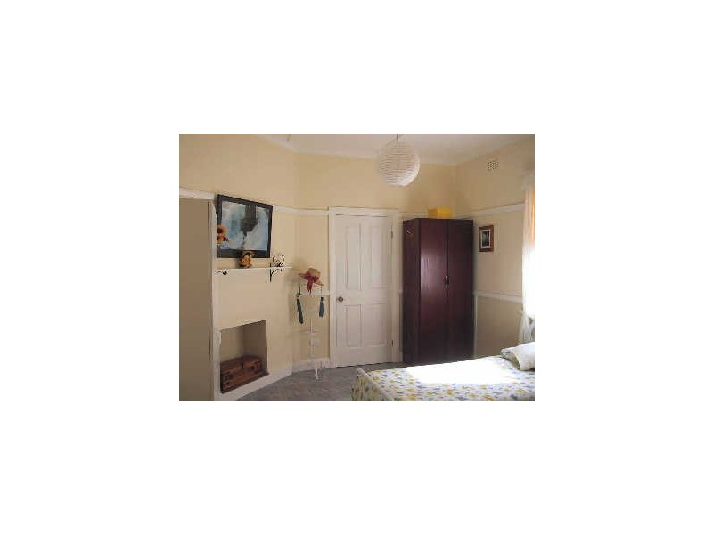 16 Second Avenue, Warrawong NSW 2502