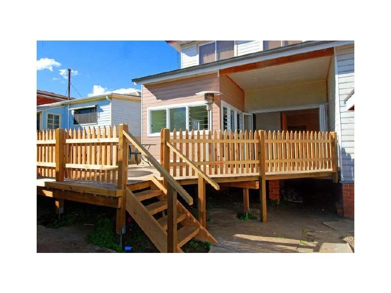 11 Second Avenue, Port Kembla NSW 2505