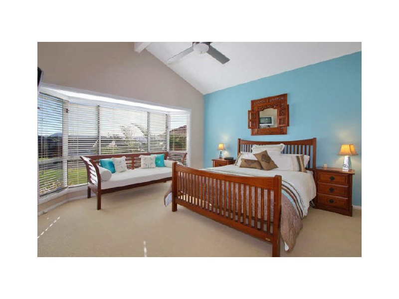 64 Third Avenue, Port Kembla NSW 2505