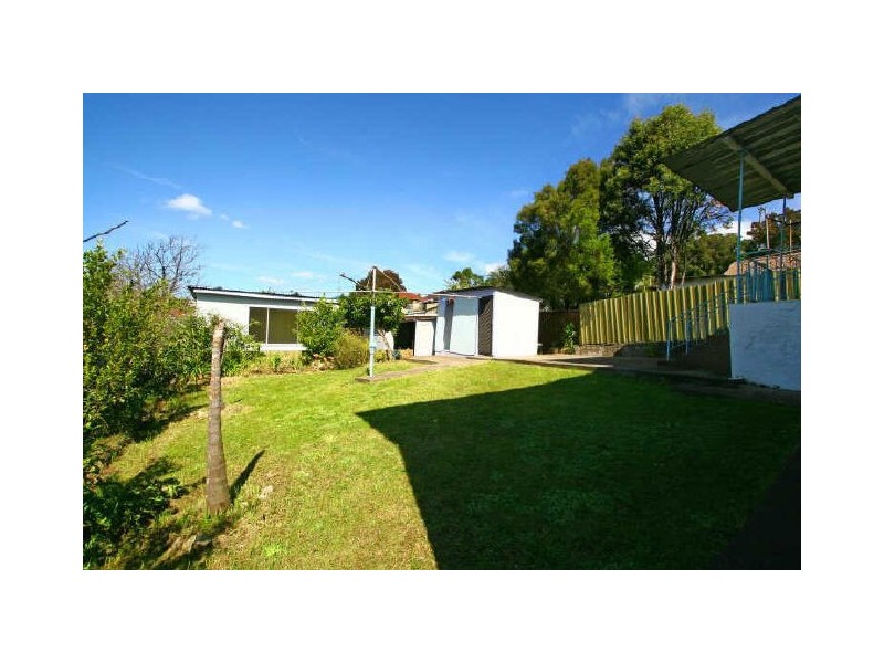 35 Steel Street, Cringila NSW 2502
