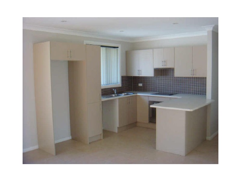 20A Lake Heights Road, Lake Heights NSW 2502