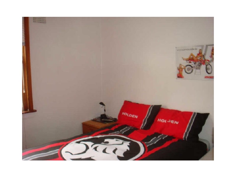 104 Nottingham Street, Berkeley NSW 2506