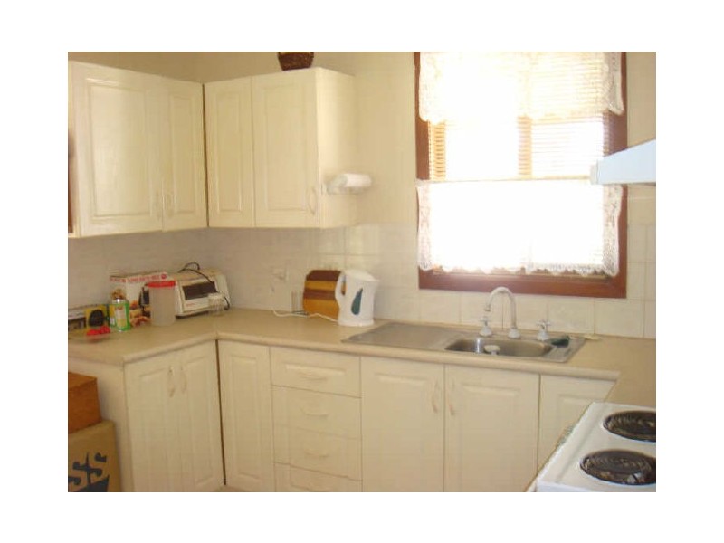 5 Cheshire Street, Berkeley NSW 2506