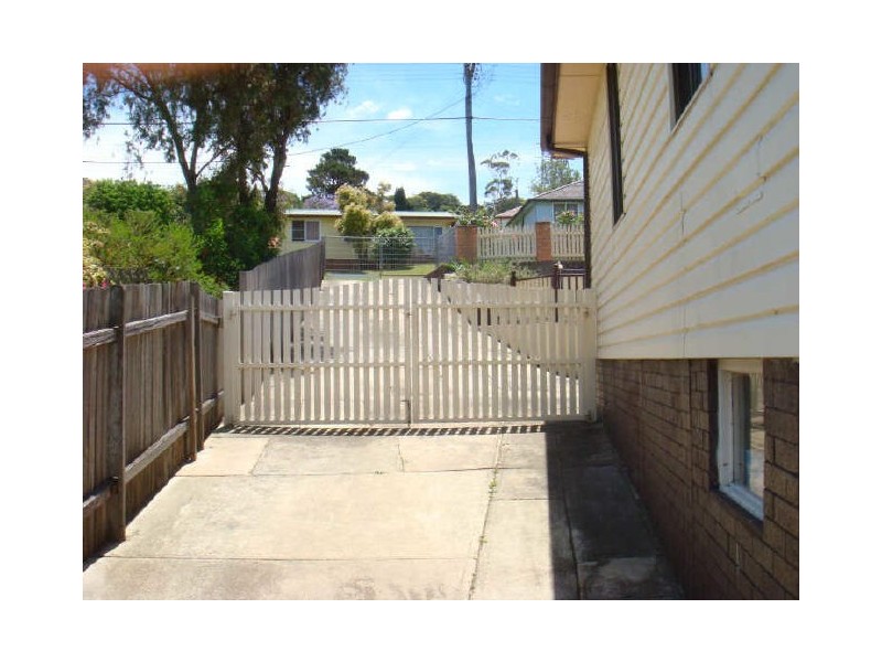 5 Cheshire Street, Berkeley NSW 2506