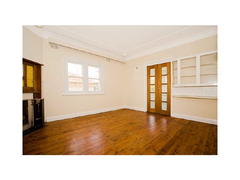 3 Second Avenue, Warrawong NSW 2502