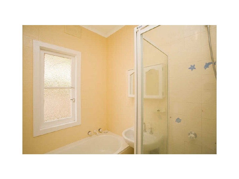 3 Second Avenue, Warrawong NSW 2502