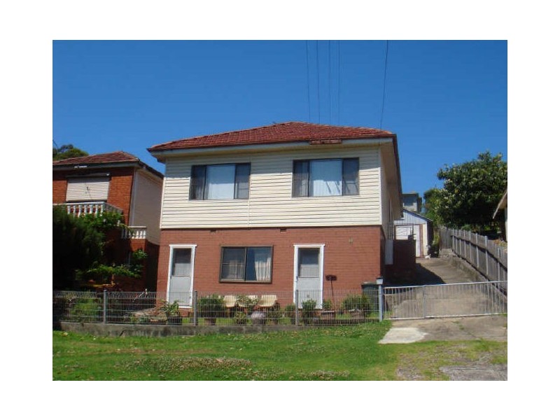 15 McGovern Street, Cringila NSW 2502