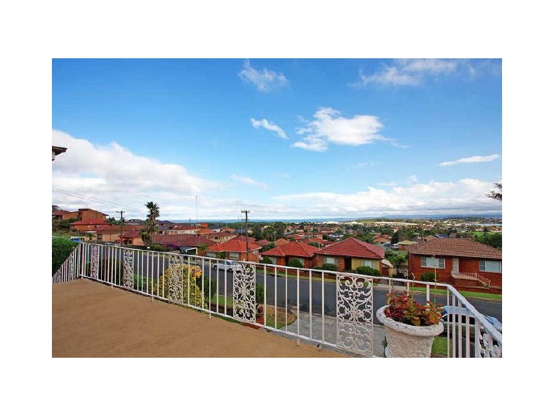 65 Donaldson Street, Port Kembla NSW 2505