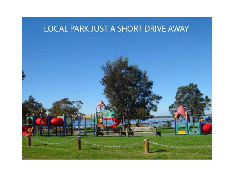 305 Northcliffe Drive, Berkeley NSW 2506