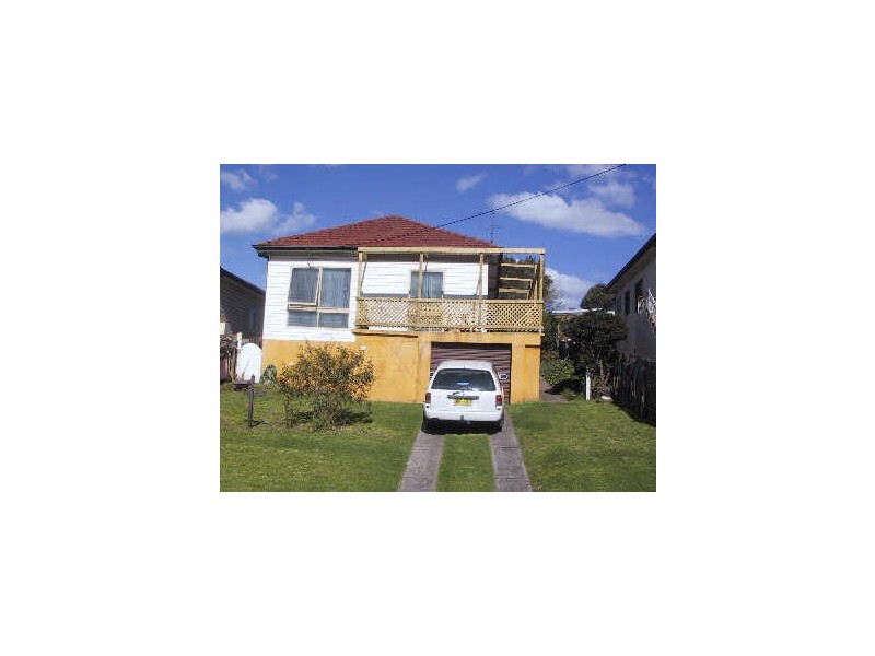 33 Fitzgerald Street, Cringila NSW 2502