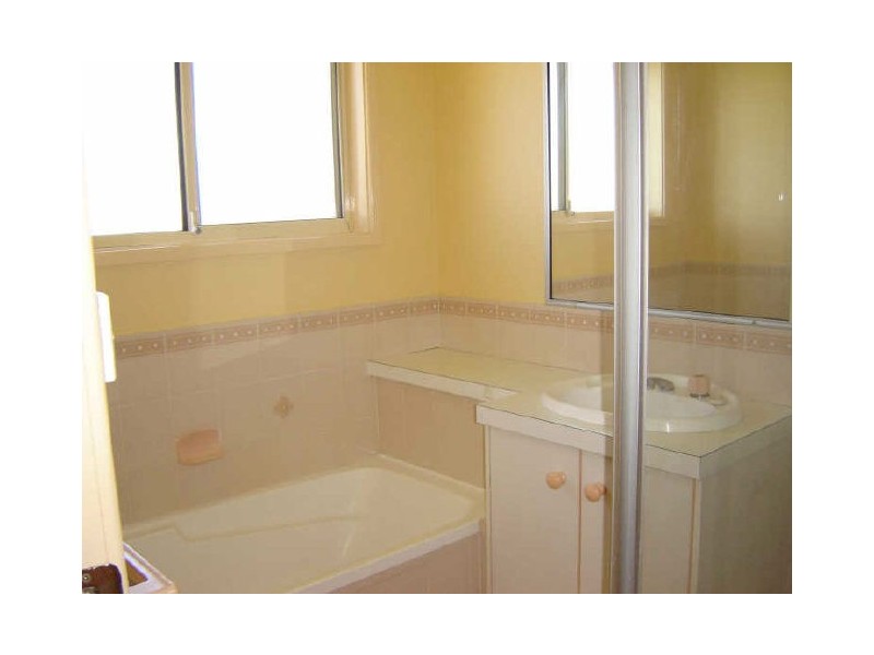 5 Pennant Crescent, Berkeley NSW 2506