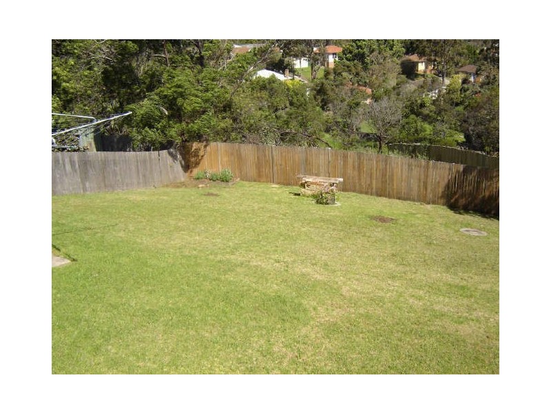 5 Pennant Crescent, Berkeley NSW 2506