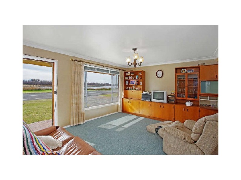 135 Reddall Parade, Lake Illawarra NSW 2528