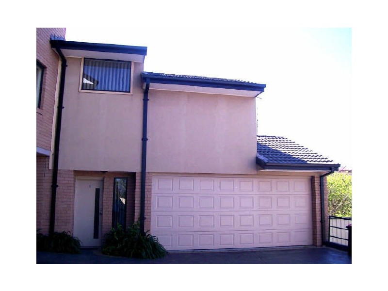 6/6-8 Melinda Grove, Lake Heights NSW 2502