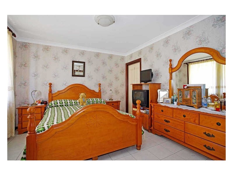 116 Vermont Rd, Warrawong NSW 2502