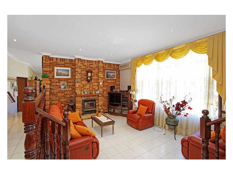 116 Vermont Rd, Warrawong NSW 2502